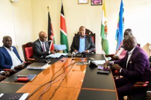 Governor Nyaribo addressed a joint press conference with the Kenya National Union of Nurses after concluding their strike. Their demands were agreed upon and will be implemented soon. Photo/Arnold Ageta