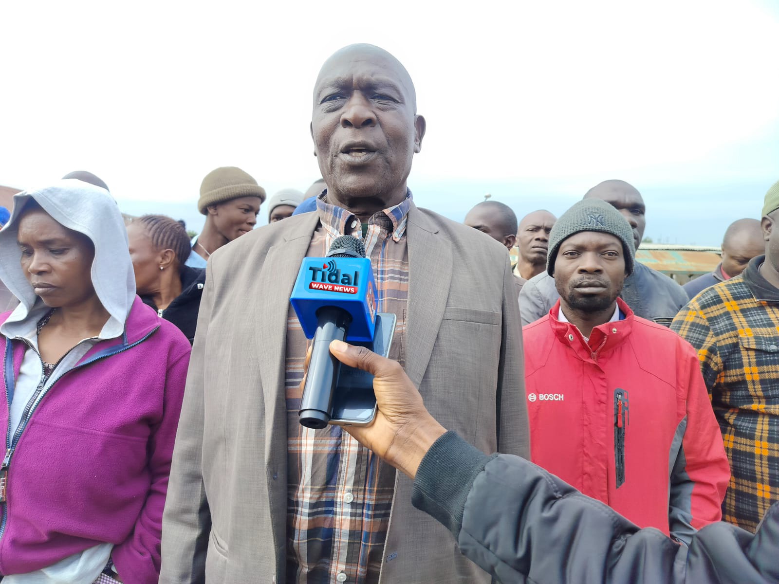 Kebrigio Market Chairman Samuel Marigwa addresses the media and announced the halting of tax payments to the Nyamira County Government. Photo/Arnold Ageta